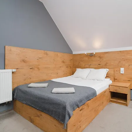 宾馆 Kazimierzowka 3*